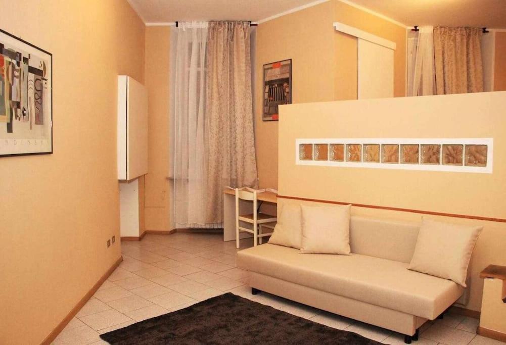 Апартаменти Antica Casa Odone Асті Екстер'єр фото